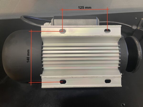 Hulldimensjon ‎Motor for vedkappsag LS700 3-fas 230V